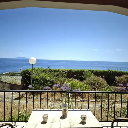 Vue Santa-Maria-di-Lota